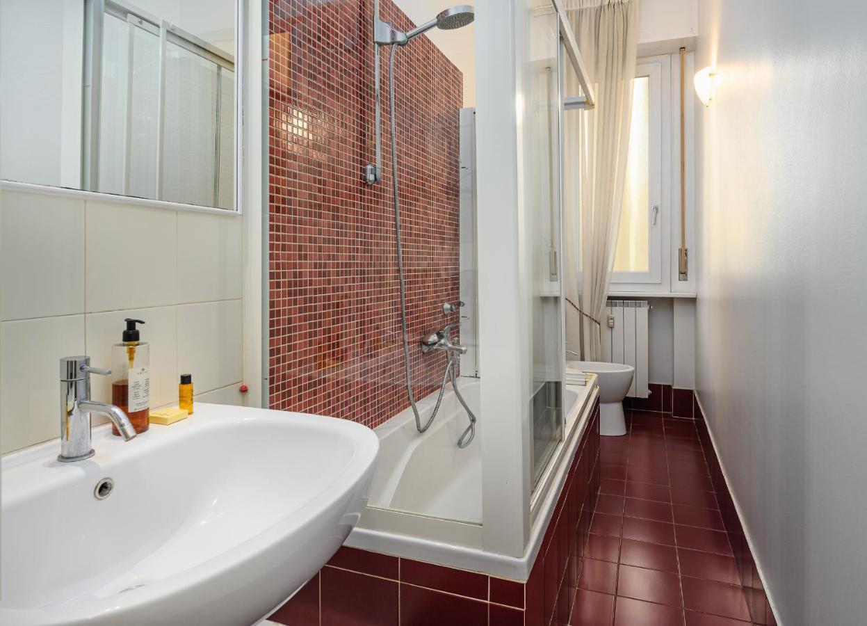 Washington Charme Apartment Milaan Buitenkant foto